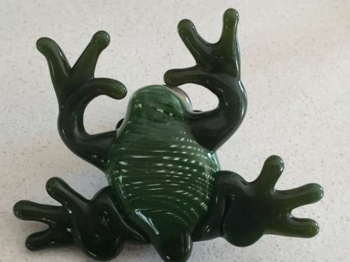 Hand blown glass frog salt cellar