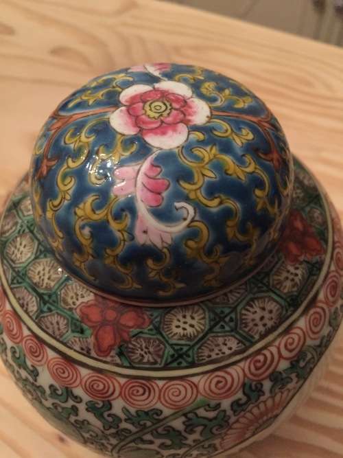 Pretty floral ginger jar