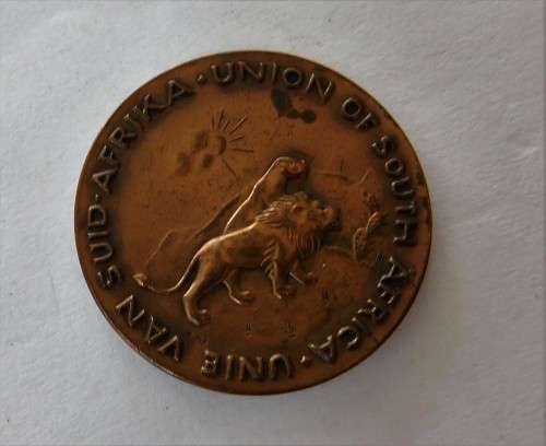 Union of South Africa bronze coronation 12.5.1937 medal