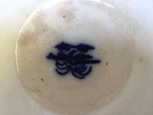 Blue flow willow pattern plate and soup cup