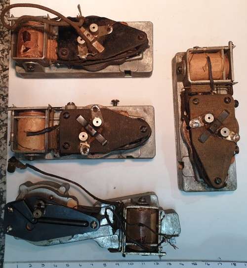 Lionel `O` gauge motor and parts (all received together)