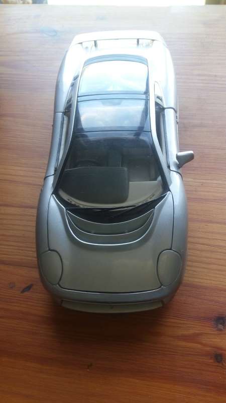MAISTO SCALE1:18 LAMBORGINI IN MINT CONDITION