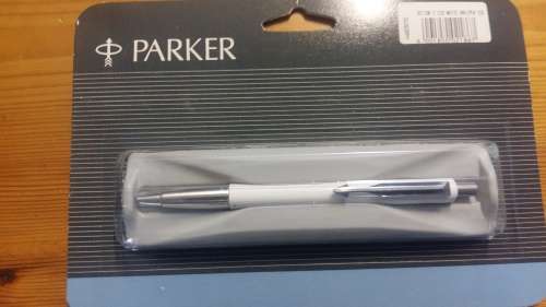 PARKER BLUE PEN