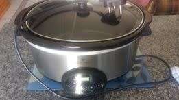 AS NEW RUSSELL HOBBS 6 LITER SLOW COOKER