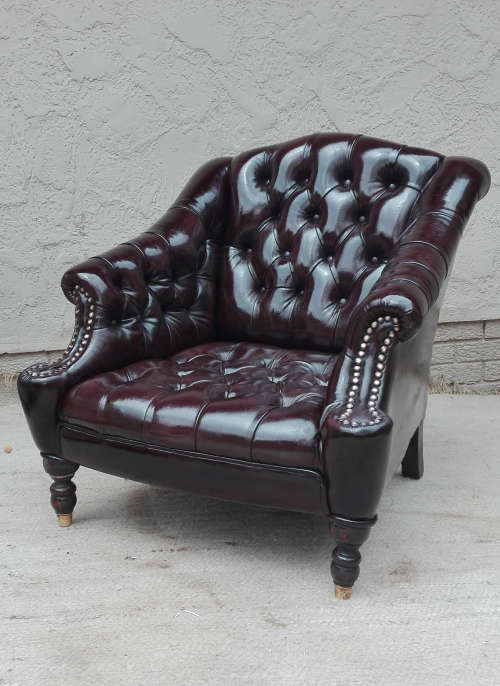 COLLECT YOUR RED LEATHER KING GEORGE WING-BACK ARM CHAIR TODAY, MUST HAVE!!!