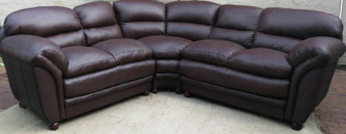 ONCE OFF CLEARANCE SALE! Modern and Stylish Corner Couch