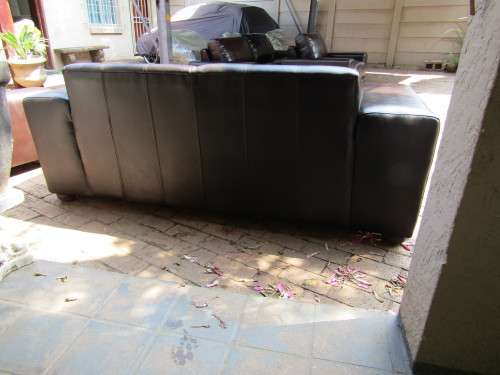 CORICRAFT TERRY LEATHER 3 SEATER SOFA *Genuine Leather* GUARANTEED QUALITY AND COMFORT