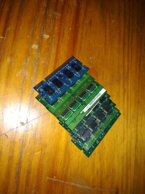 Laptop Ram (13 Sticks of Ram)