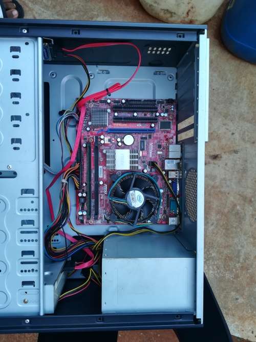 3.0GHz MSI Tower + HDD + Ram + PSU + Extra's