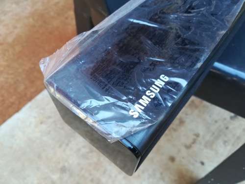 2.2Ch Samsung Sound Bar - Wireless|USB|Bluetooth - Sub Woofers - Beautiful Design