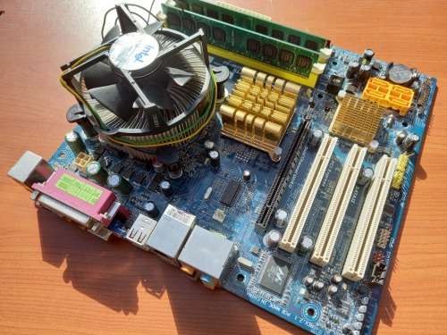 Gigabyte Motherboard Combo