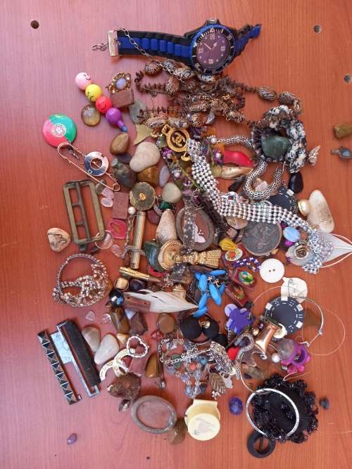 [LOW SHIPPING] Lot Of Old Jewelry | Watches | Chains | Pins | Broken Pieces + More