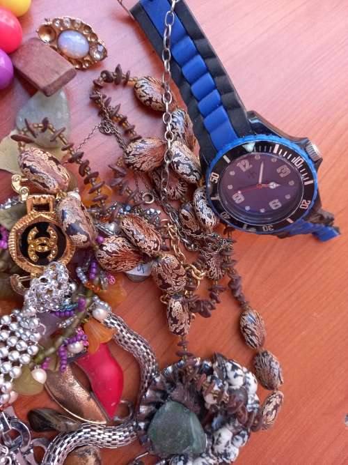 [LOW SHIPPING] Lot Of Old Jewelry | Watches | Chains | Pins | Broken Pieces + More