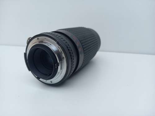[R10 Bid Increment] Zykkor MC Auto Zoom 80-200mm Focal Lens