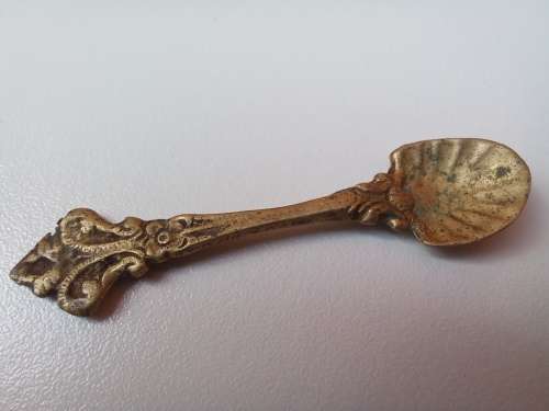 [Low Shipping] Stunning Jewelry Pieces | Bulk Lot | Pins | Clips | Pendants | Tie Clips