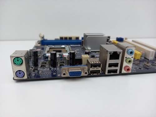 [Relisted] 3 x Motherboards | Intel | Foxconn