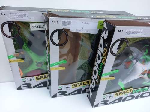 [Retail: R3500] 3 Drones | Space Viper Drone Stock Clearance | 1 Remote | 11 Extra Blades