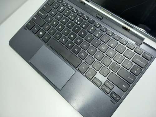 Dell Venue 10 Pro Tablet + Detachable Keyboard | 128GB | 4GB Ram | LTE/WiFi | USB3.1 | Type-C