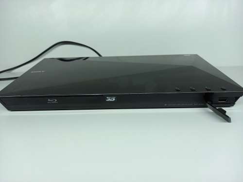 Sony Blu-Ray 3D DVD Player | HDMI | 2 USB Ports | Ethernet Port
