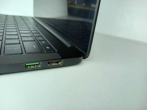 [RETAIL: R23364] i7 Razer Blade Stealth Gaming Laptop | 4K Touchscreen | 8GB Ram | YearEnd Clearance