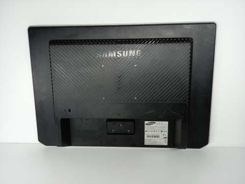 17inch & 19inch Samsung SyncMaster Monitors | VGA Port | Year End Clearance
