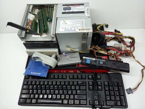 7.20kg Bulk Electronics/Tech Bundle | One Bid For Everything | Massive Tech Stock Clearance