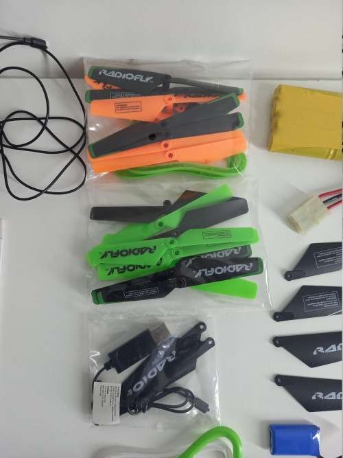 [New Year Deal | Over R5000] Bulk Helicopters | Remotes | Blades | Batteries + Tons More!!!!