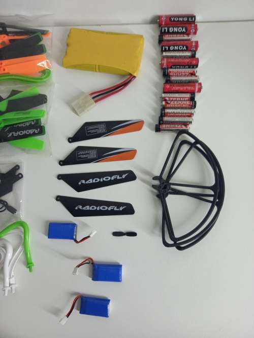 [New Year Deal | Over R5000] Bulk Helicopters | Remotes | Blades | Batteries + Tons More!!!!