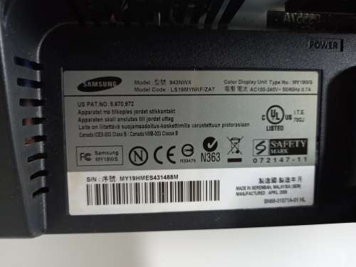 [Bonus For Winner] 19-inch Samsung SyncMaster 943NWX Monitor