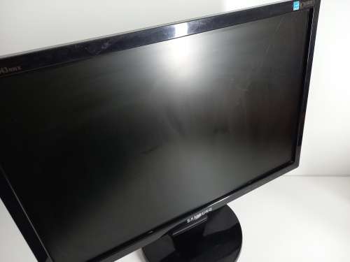 [Bonus For Winner] 19-inch Samsung SyncMaster 943NWX Monitor