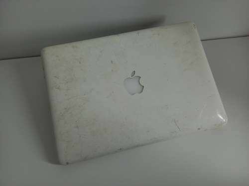 [Low Shipping] Apple MacBook | Even If It Sell For R20, It Must Go Today!!!