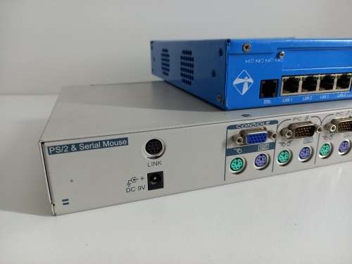 Farsouth Network Switch/PBX & 9 Port Mouse And Keyboard Hub | Even If It Sells For R10, It Must Go!!