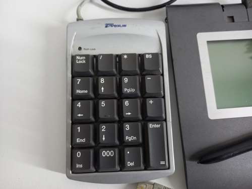 [Retail: R6700] 2 x Wacom STU-430 LCD Signature Pads & 1 x Targus NumPad USB Keyboard | Massive Deal