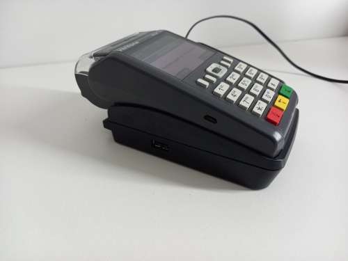 [Retail: R3500] Verifone Card Machine Magic M-4 With Charging Base & Power Adapter | R30 Shipping