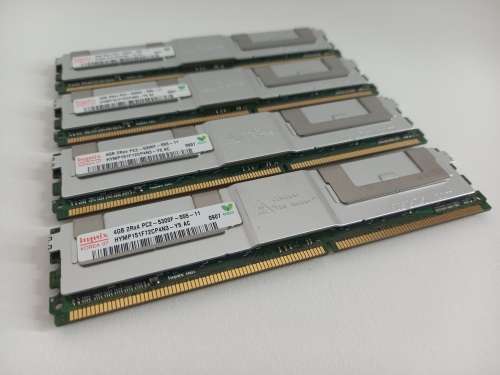 Retail: R2625 | 4GB DDR2 Hynix Server RAM | PC2-5300F | With Heatsink | Tested & Working