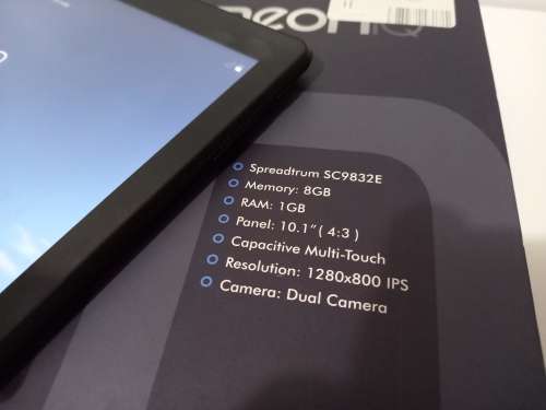 Dual Sim NeonIQ 10.1-inch 4G Tablet In Original Box | Full Touch | Android | 8GB Storage