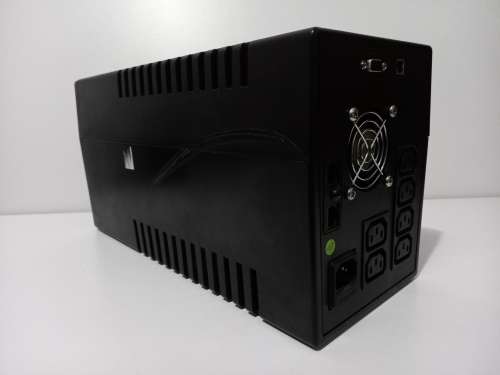 Retail: R2700 | PSS ALTO AP-1500 UPS | 1500VA/900W | Supplier Clearance | Requires Batteries