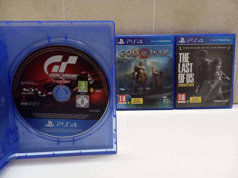 Fire Sale - Reduced To R999 | 4 x Pristine Condition Original PS4 Games + One FREE Bonus Game!