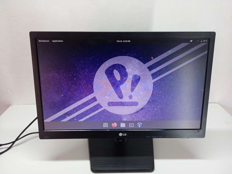 Verified Tested | 18.5-inch LG LED Monitor + Power Cable + VGA Cable | 1366 x 768 | Ready To Ship