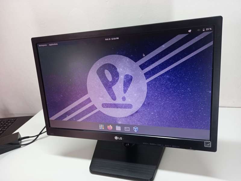 Verified Tested | 18.5-inch LG LED Monitor + Power Cable + VGA Cable | 1366 x 768 | Ready To Ship