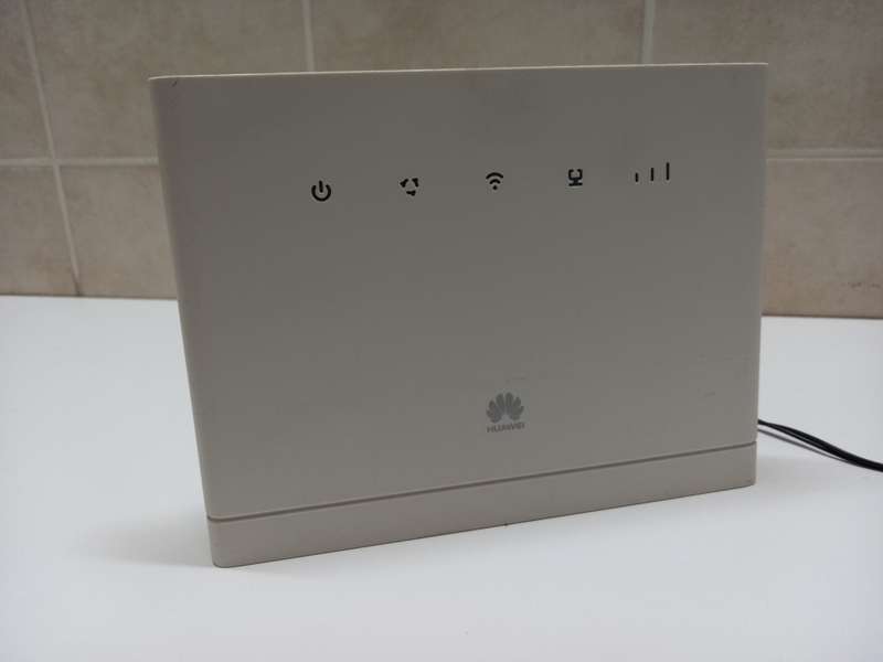 Fire Sale - Huawei B315s LTE SIM Router | All Networks | Connects 32 Devices