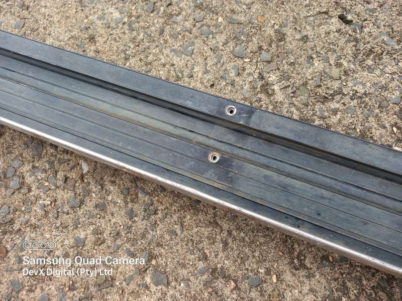 1.95m Single Side Step Excalibur For Vans/Bakkies - Silver & Black - Est Retail Upto R5800