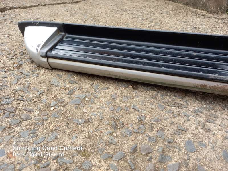 1.95m Single Side Step Excalibur For Vans/Bakkies - Silver & Black - Est Retail Upto R5800