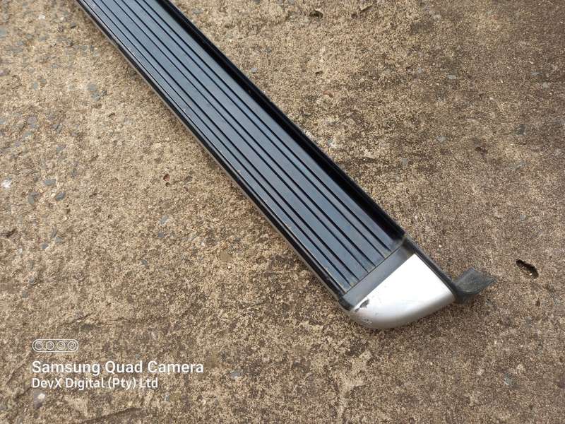 1.95m Single Side Step Excalibur For Vans/Bakkies - Silver & Black - Est Retail Upto R5800