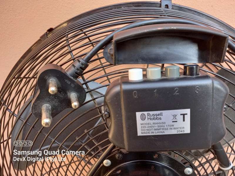 Retail: R3500 On Takealot - High End Russell Hobbs RHHV50 High Velocity Pedestal Fan - No Power