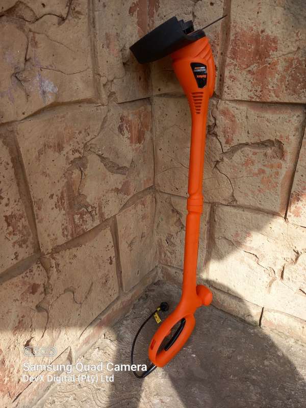 Verified Tested: Rolux Magnum 350W Electric Edge Trimmer - Retail Upto: R4500.00 - LIMITED SALE!!!