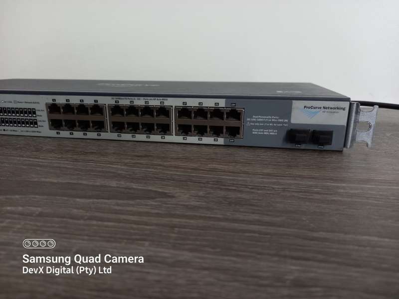Verified Tested - 24 Port HP ProCurve 1700-24 Ethernet Switch - Rack-mountable + Power Cable
