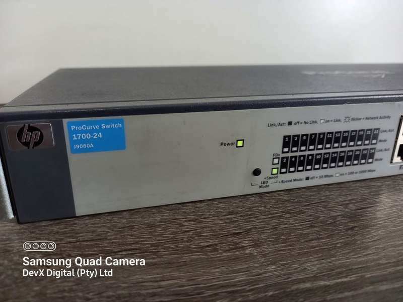 Verified Tested - 24 Port HP ProCurve 1700-24 Ethernet Switch - Rack-mountable + Power Cable