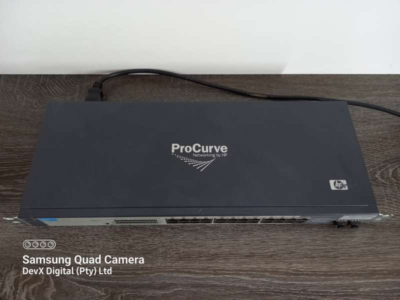 Verified Tested - 24 Port HP ProCurve 1700-24 Ethernet Switch - Rack-mountable + Power Cable