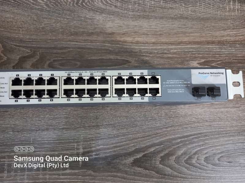 Verified Tested - 24 Port HP ProCurve 1700-24 Ethernet Switch - Rack-mountable + Power Cable